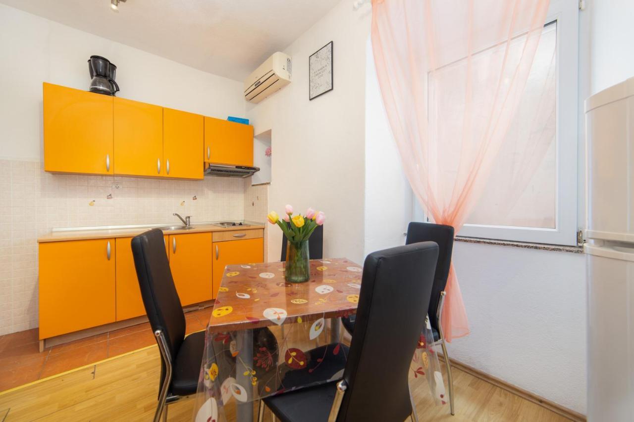 Apartment Kalalarga Makarska Exterior photo